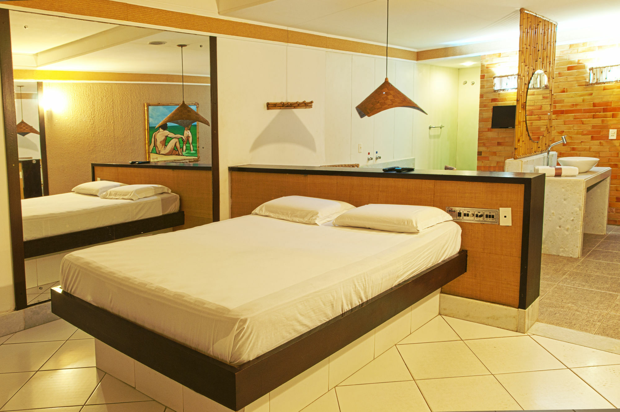 New Dhunas (adults Only) Natal