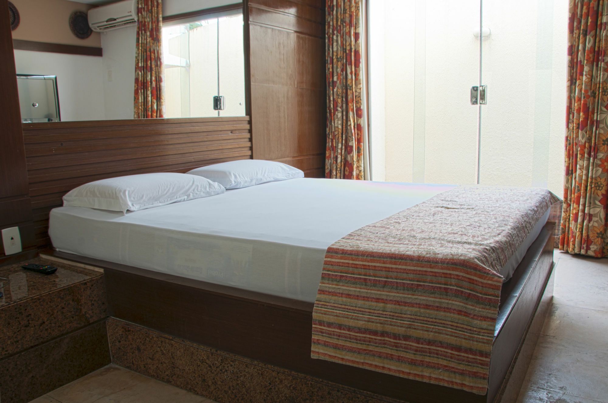 New Dhunas (adults Only) Hotel del amor